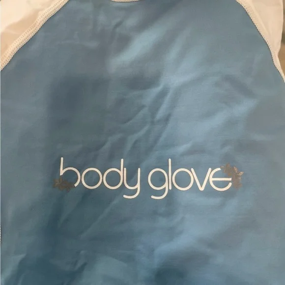 Body Glove Girl’s Rash Guard Size Small Blue White Color Long Sleeve UPF 50 - Picture 2 of 8